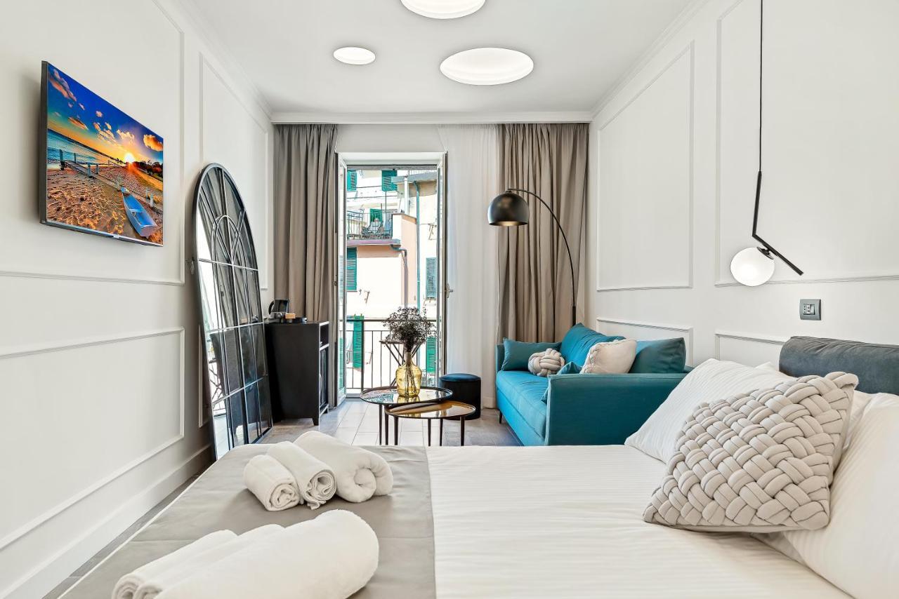 Ec Luxury Rooms ริโอมัจโจเร ภายนอก รูปภาพ